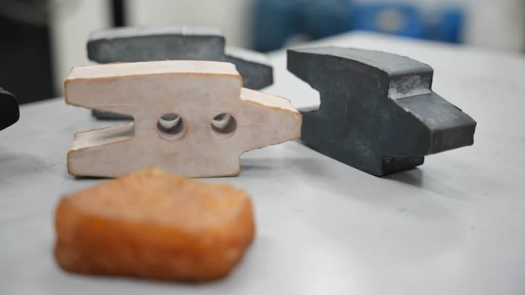 Medellín crea ladrillos antisísmicos con caucho y residuos de caña de azúcar