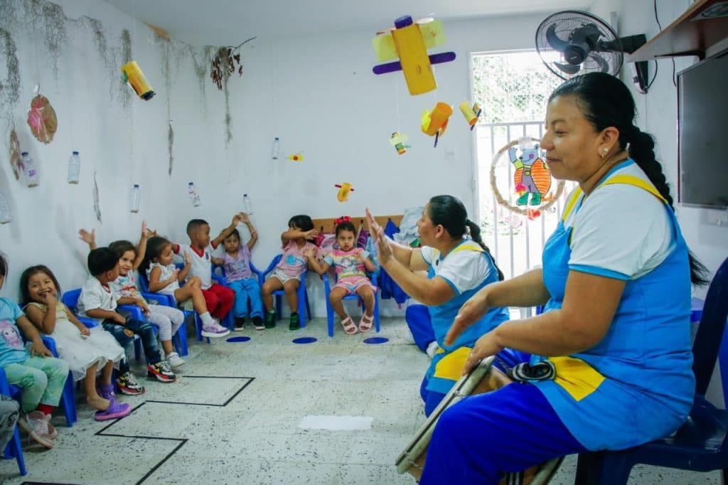 Buen Comienzo amplía su apuesta por la infancia indígena en Medellín con atención integral y respeto cultural