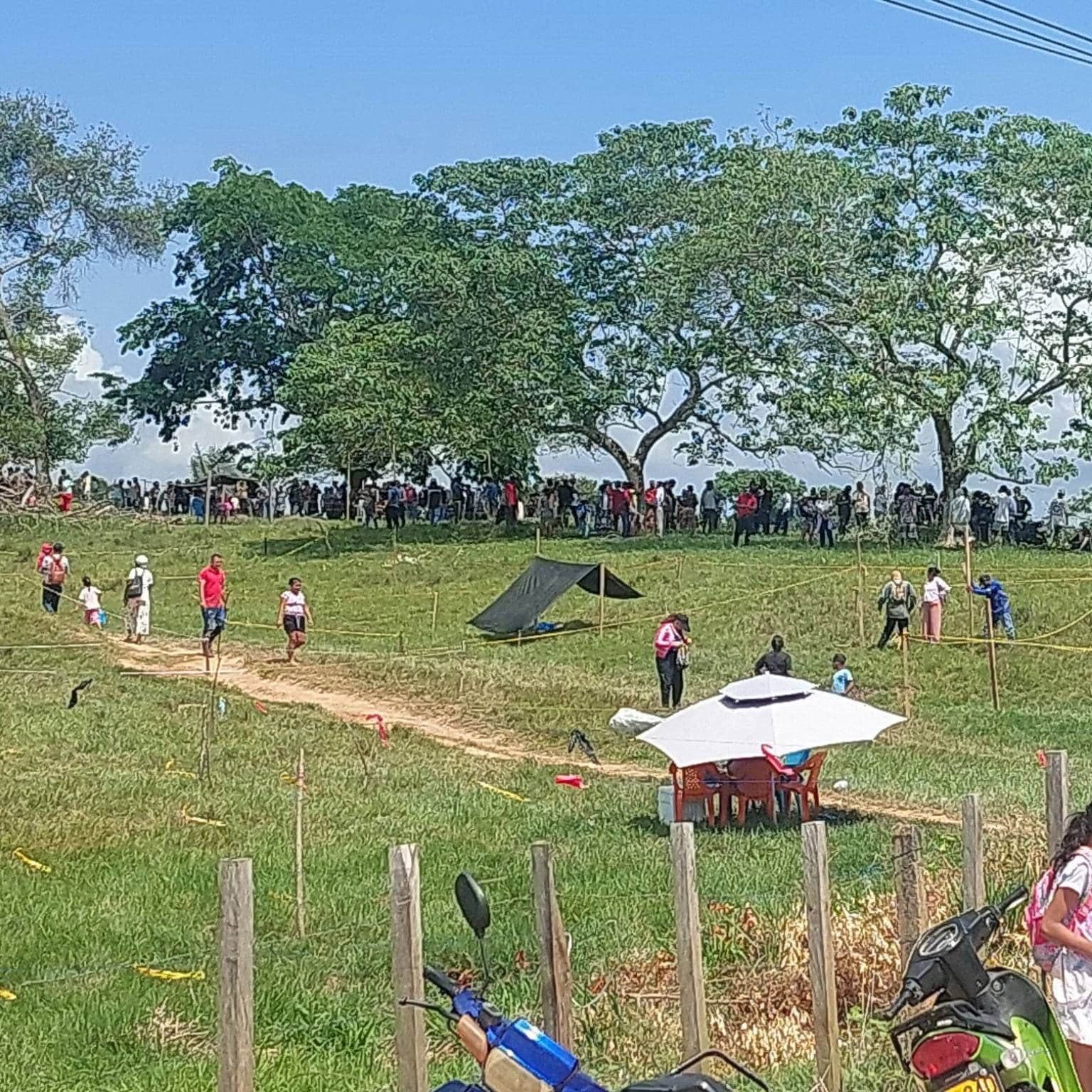 Más de mil personas ocupan terrenos en Montelíbano en medio de crisis habitacional