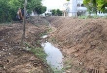 Sahagún intensifica limpieza de canales para frenar inundaciones en época de lluvia
