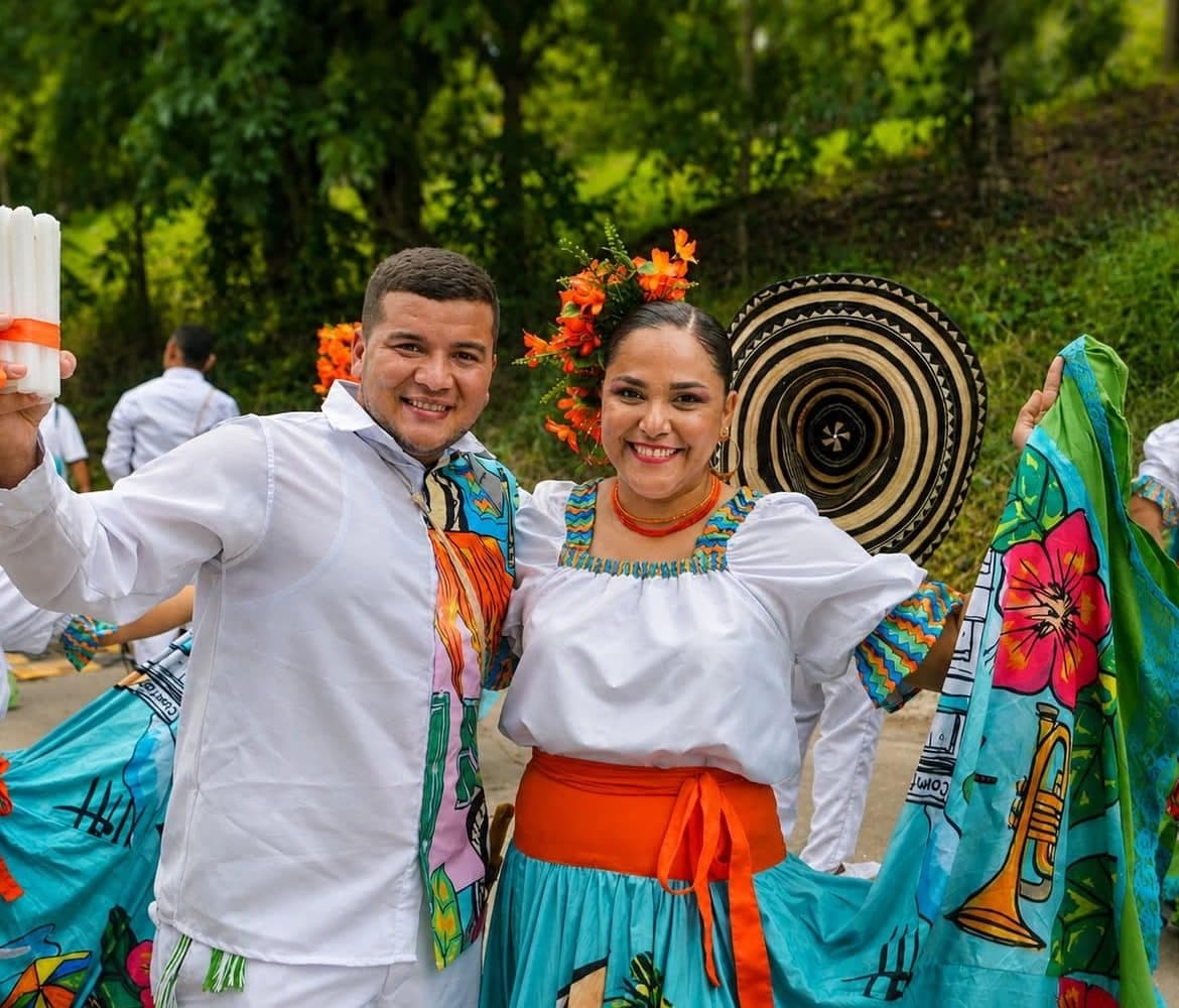 Comfacor llevó el bullerengue a las calles de Puerto Escondido con música, danza y tradición cordobesa