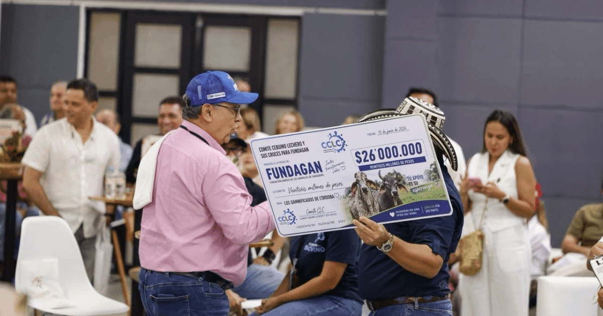 Ganaderos de Córdoba donan más de 130 vacas a campesinos afectados por inundaciones