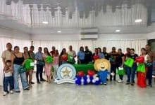 Policías de Montería participan en encuentro de parejas para fortalecer sus familias