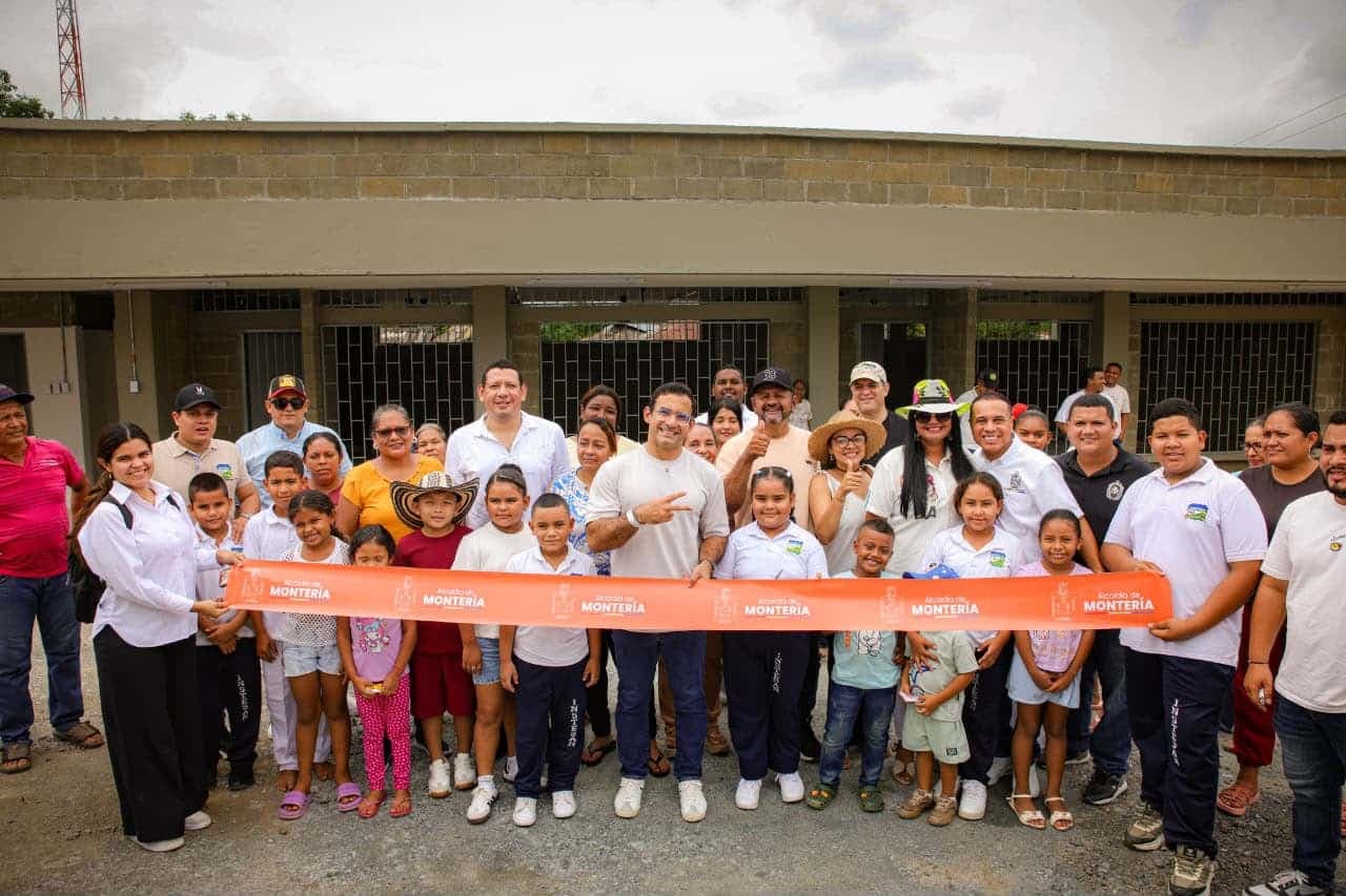 La escuela de Mochila abre sus puertas renovada: 52 niños tendrán aulas dignas