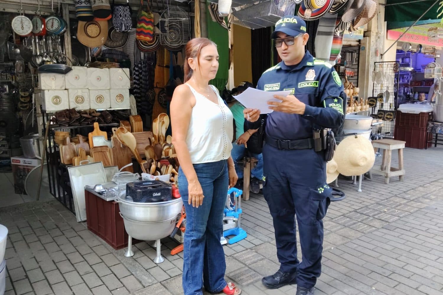 Policía despliega operativos en Montería para frenar extorsiones y blindar el turismo
