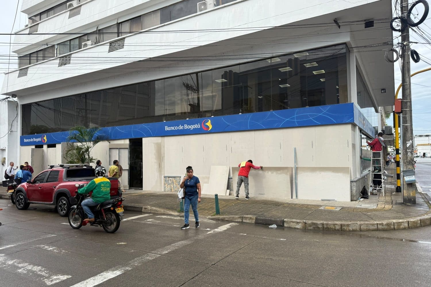 Montería se blinda: el comercio refuerza seguridad ante tensión electoral