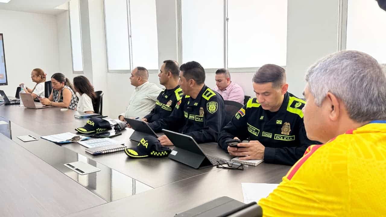 Córdoba refuerza seguridad tras evaluar avances en la lucha contra la delincuencia