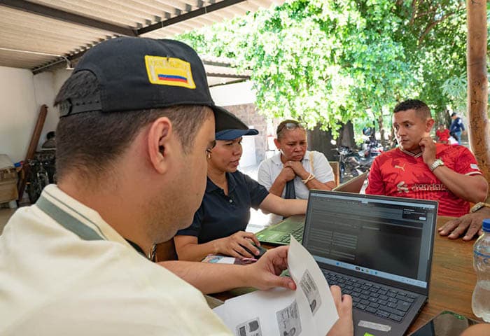 Sisbén llevó servicios a barrios de Valledupar y atendió a más de 150 personas en una sola jornada