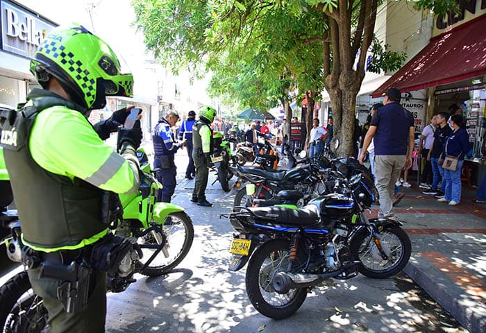 Valledupar intensifica controles en el centro: más de 30 comparendos contra parqueadores irregulares