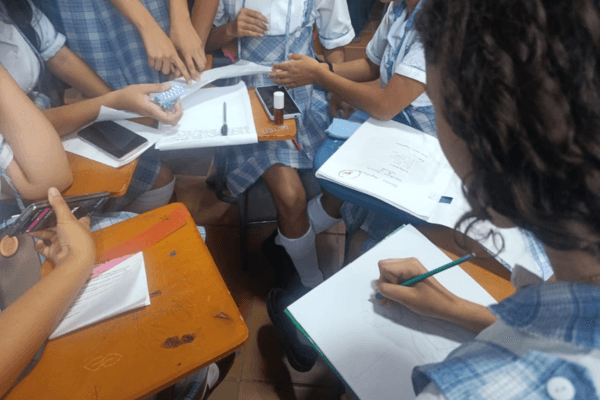 Atesa impulsa educación ambiental en Santa Marta a través del arte y la conciencia marina