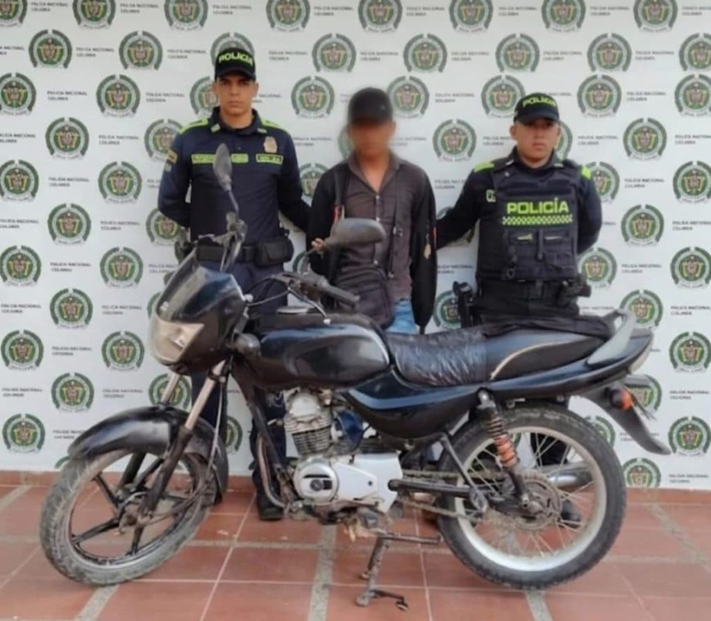 Policía captura joven con motocicleta hurtada en zona rural de Riohacha