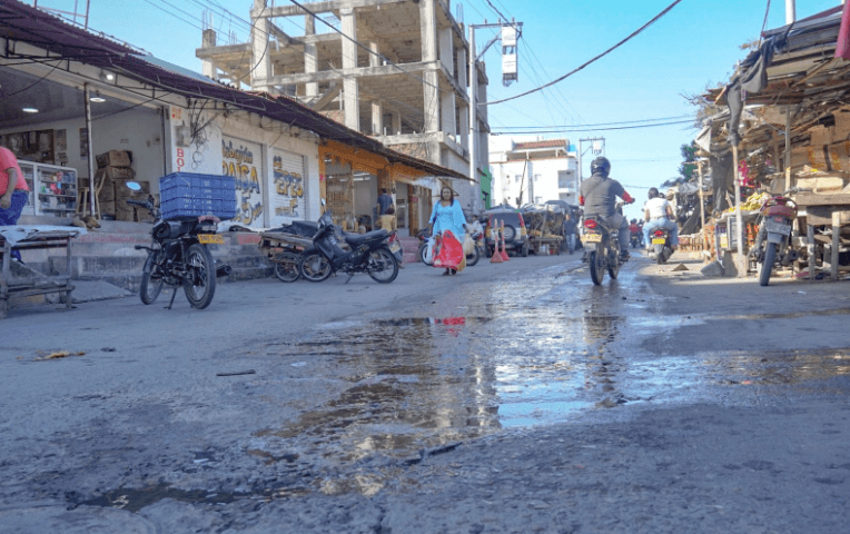 Policía captura a sujeto que amenazaba comerciantes en Riohacha durante paro armado anunciado