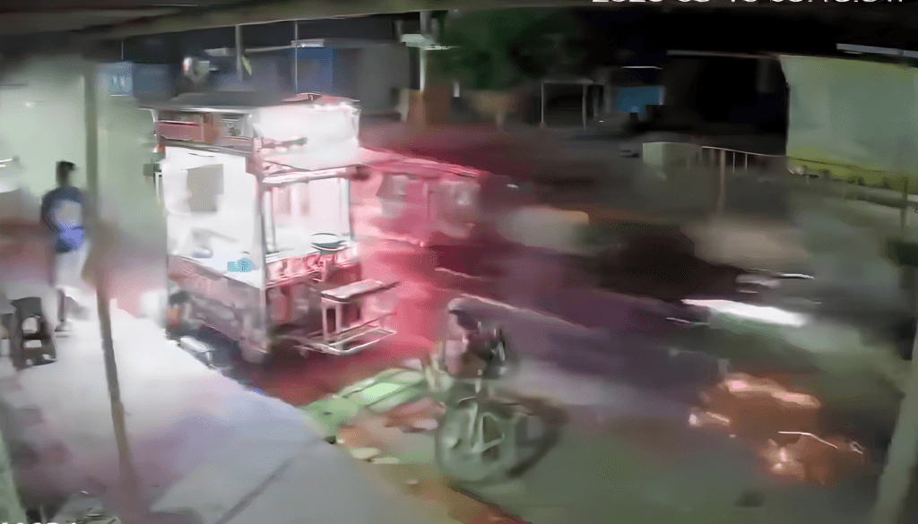Automóvil descontrolado causa muerte y deja dos heridos en autopista india