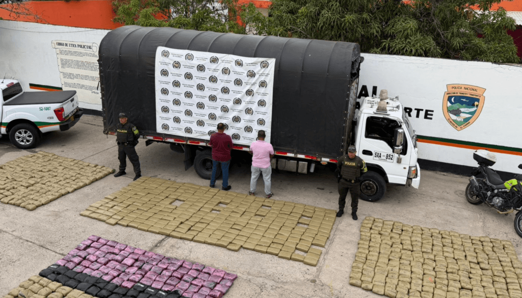 La Policía incauta 740 kilos de marihuana en La Guajira y captura a dos personas