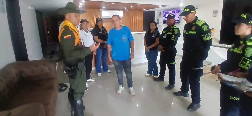 Policía refuerza inspecciones en hoteles de Maicao para mejorar limpieza y salubridad
