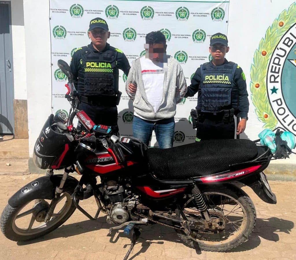Capturado en Uribia conduciendo motocicleta robada en operativo de control