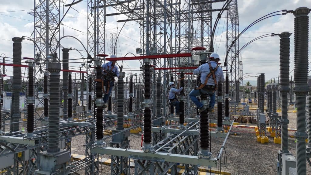 Enlaza completó mantenimiento en Termocandelaria para reforzar la confiabilidad eléctrica en Cartagena