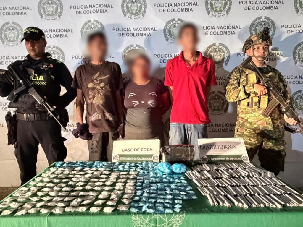 Policía captura tres personas y decomisa más de 500 dosis en operativo contra microtráfico en Riohacha