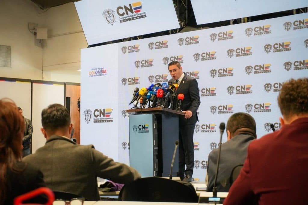 CNE instala comisión para contar votos de segunda vuelta presidencial con vigilancia de testigos
