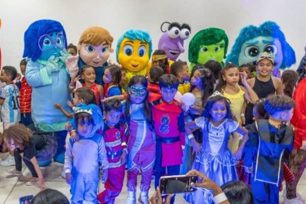ComfaGuajira llena de alegría el Día del Niño con feria recreativa en La Guajira