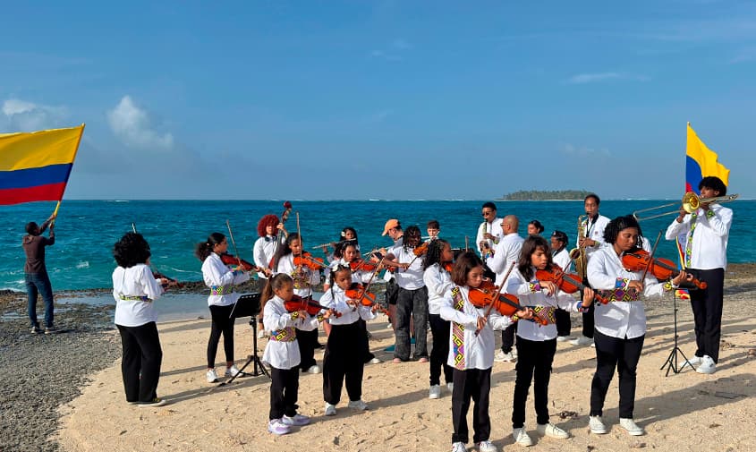 La Esfera llevará la música de San Andrés a la pantalla nacional durante el Mundial