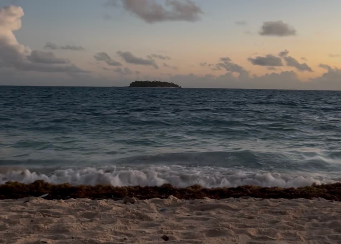 Oleaje fuerte y lluvias en las islas: advierten sobre condiciones marítimas peligrosas