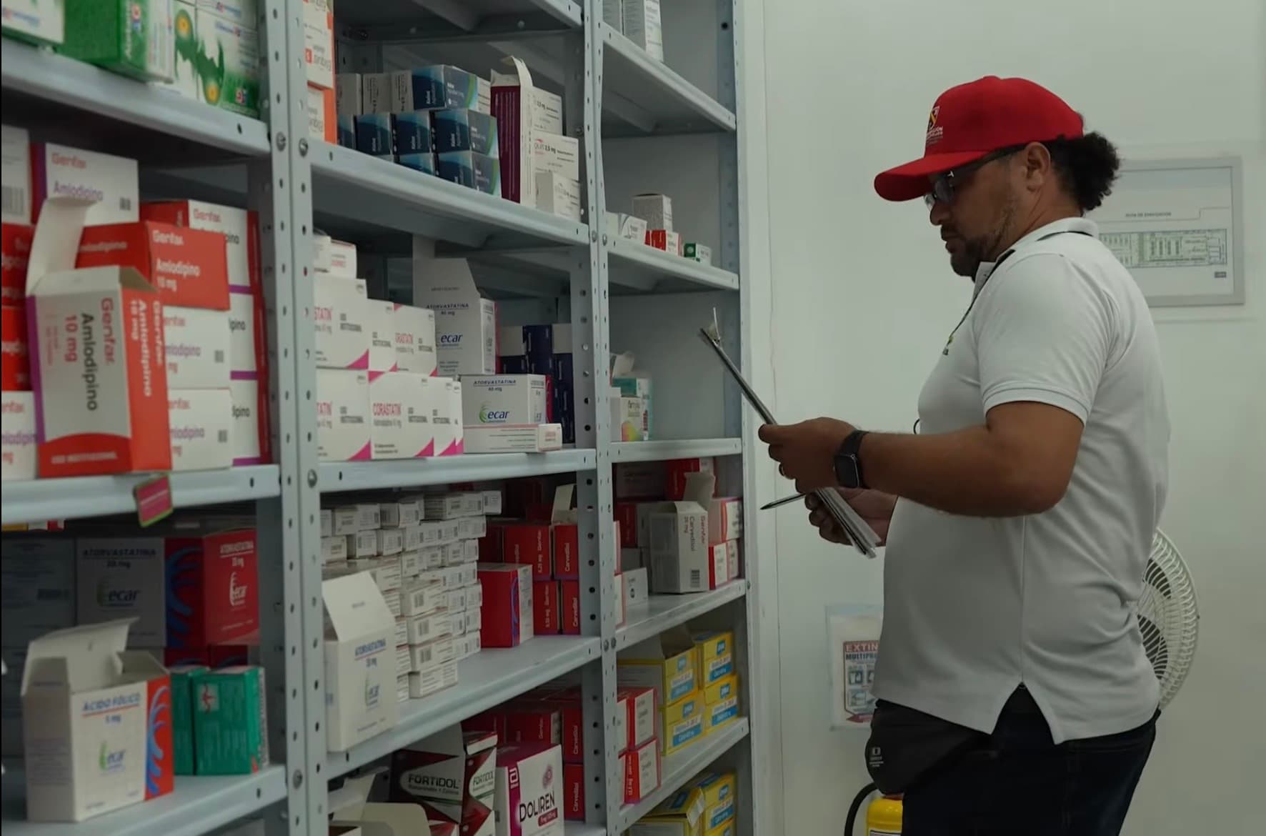 San Andrés avanza en acceso a medicamentos tras inspecciones en Cafam